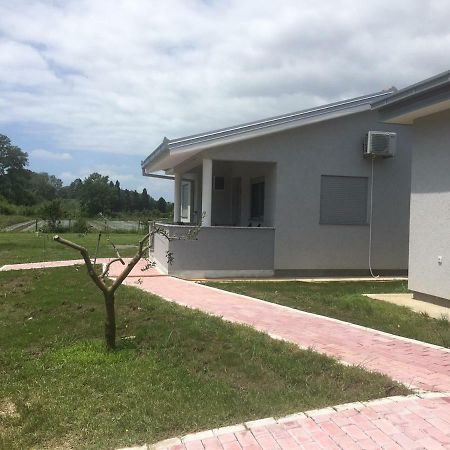 Helena'S Sweet Home Улцин Екстериор снимка