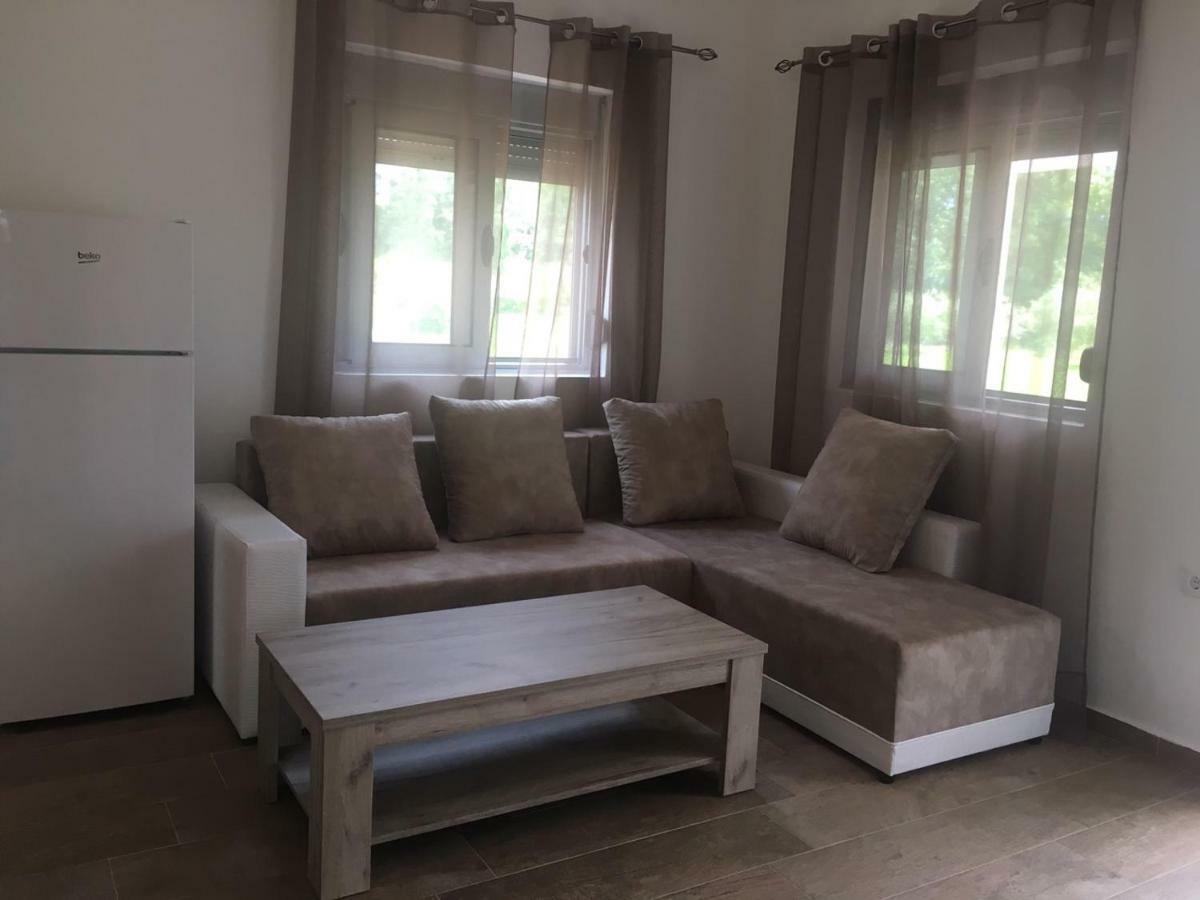 Helena'S Sweet Home Улцин Екстериор снимка