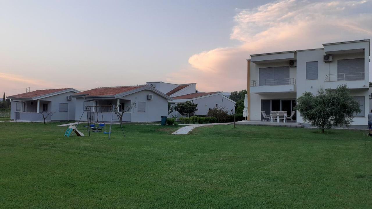 Helena'S Sweet Home Улцин Екстериор снимка